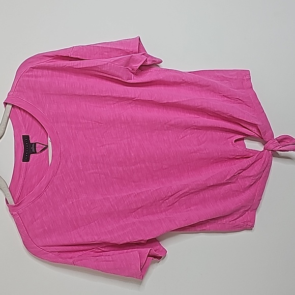 5/25 ❤️ Sanctuary Pink Front Tie Tshirt - Picture 2 of 7